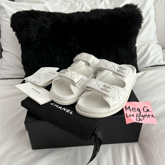 CHANEL 🖤 24P Classic White Leather Slip on Dad Sandals - Size 39 *RARE* - Picture 13 of 13